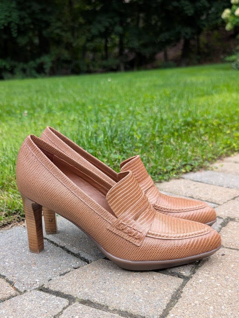 Aquatalia Italian Cognac Tan Lizard Embossed Weatherproof Heeled Loafers Size 10